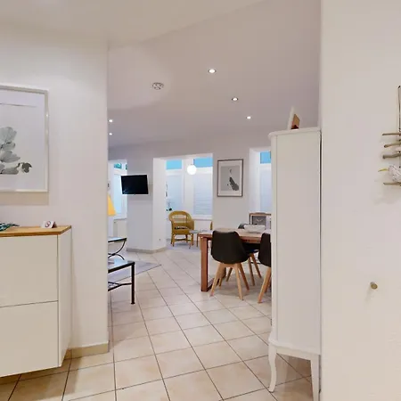 Apartment Direkt Am Strand, Freia 03 *