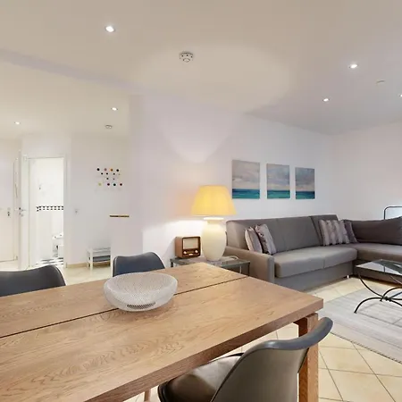 Direkt Am Strand, Freia 03 * Остзебад Бинц