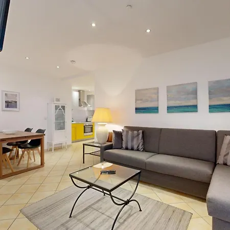 Апартаменты Direkt Am Strand, Freia 03 *