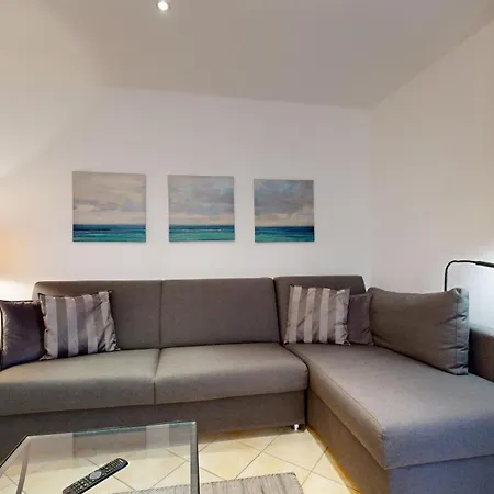 Direkt Am Strand, Freia 03